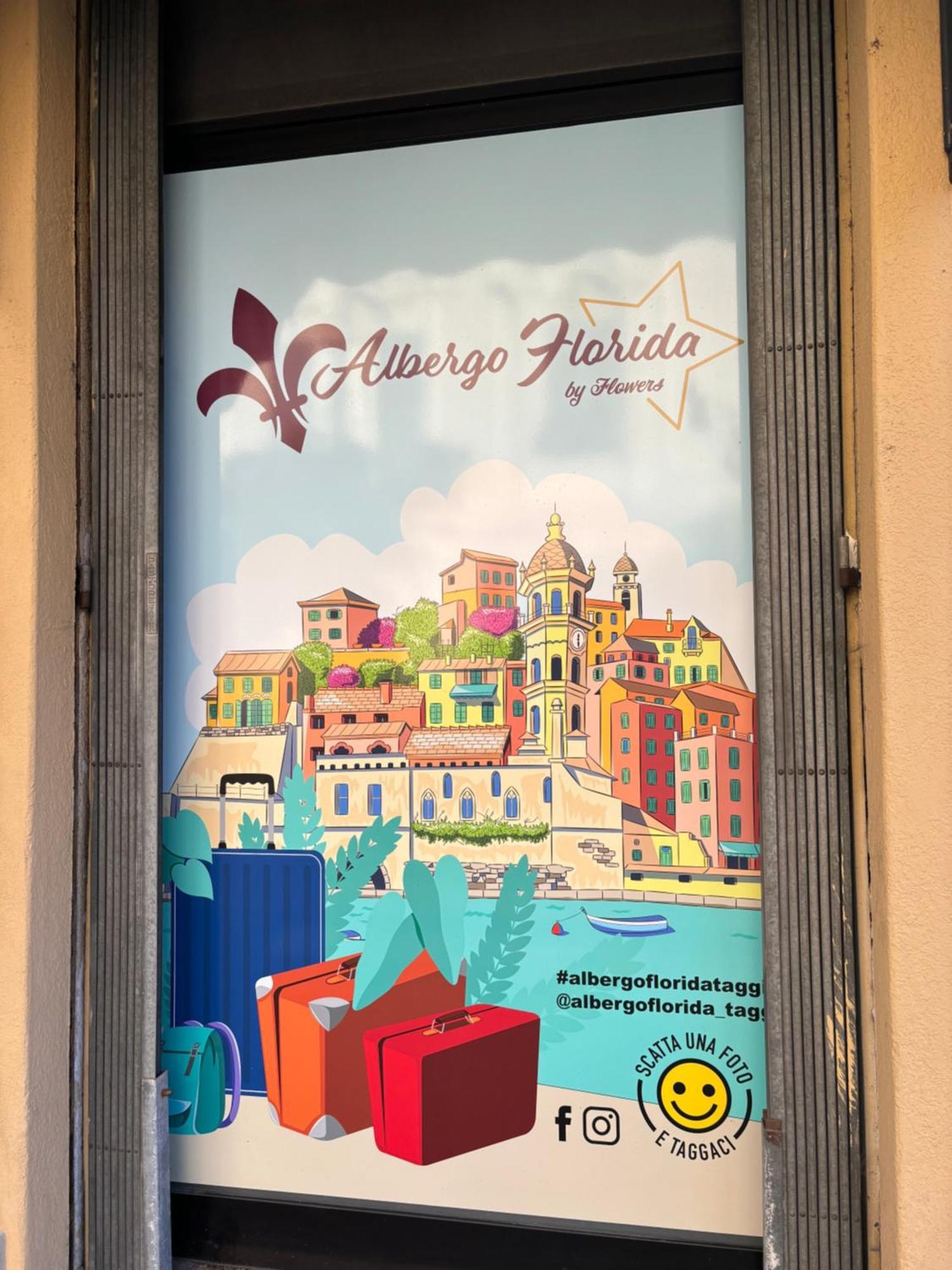 Albergo Florida Taggia Exteriör bild